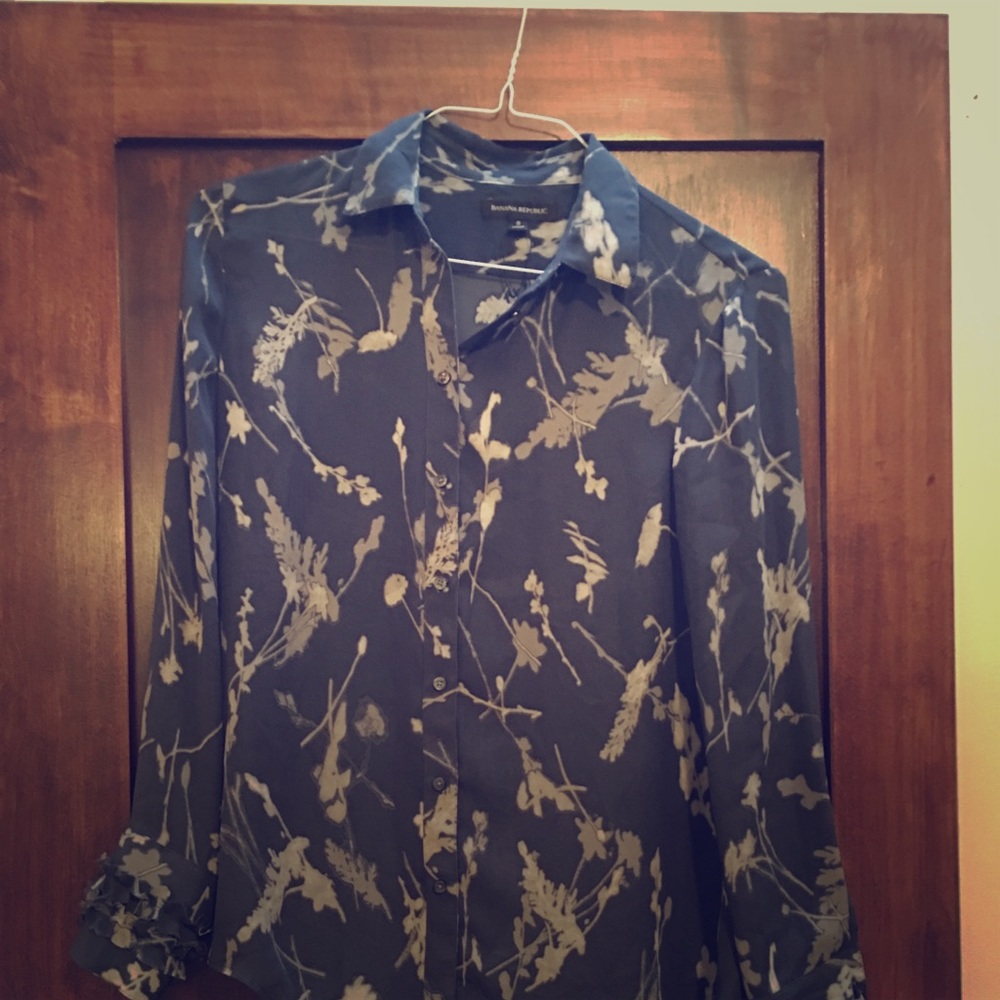 Blue and cream floral blouse - Banana Republic